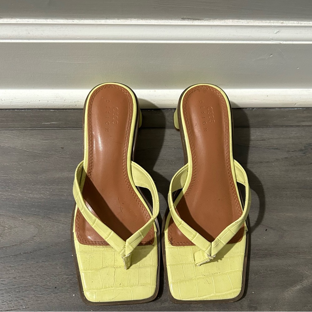 asos croc sandals